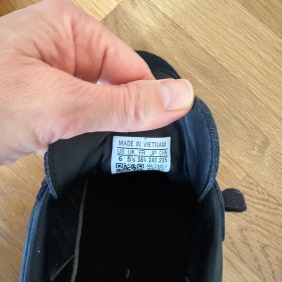 Black and White OG Adidas Sambas - Picture 1 of 4